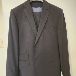Navy Daniel Hechter Suit 46Tall